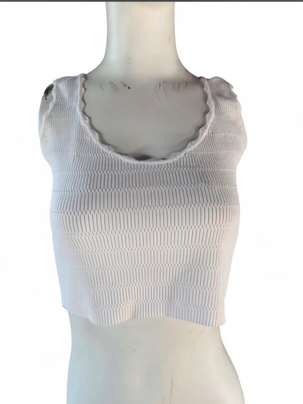 House of Harlow White Ribbed Scallop Scoop Crop Tank Top